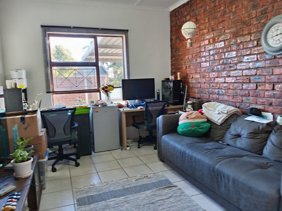 3 Bedroom Property for Sale in Strelitzia Park Eastern Cape